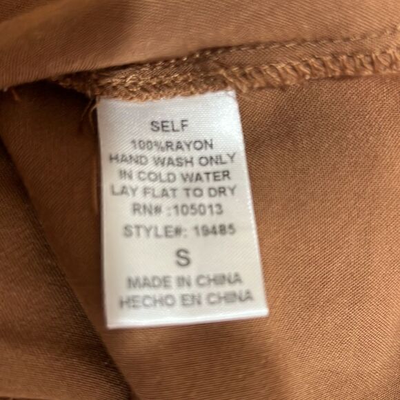 Savanna Jane Embroidered babydoll top in brown Size Small EUC - Picture 10 of 10
